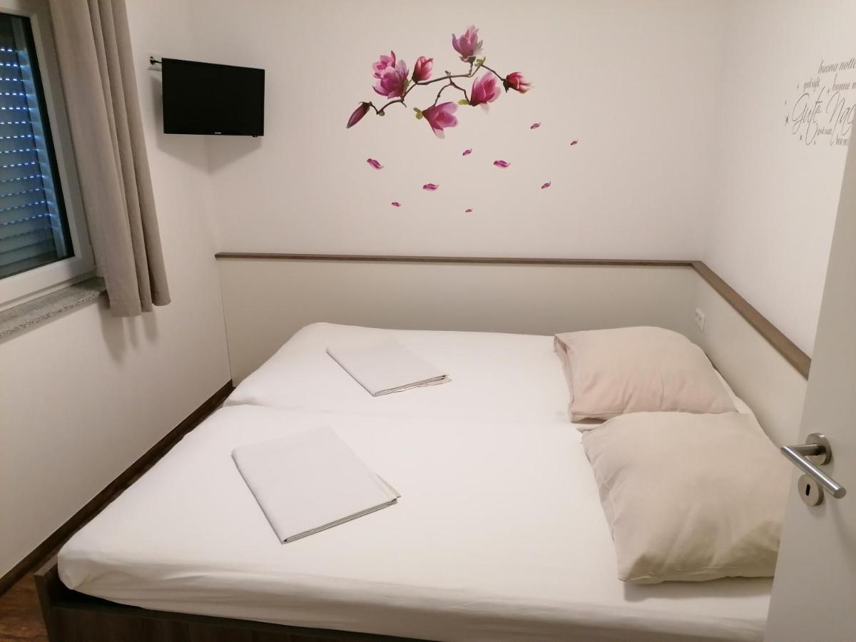 L-Appartements Burgau Bagian luar foto